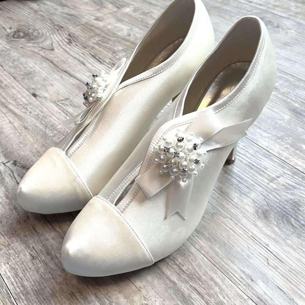 Vintage Coquette Wedding Shoes Heels EU 41 10 Embellished Pearls Bow White Satin